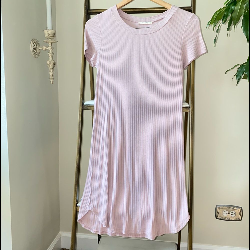 Pretty little sun dress Size M